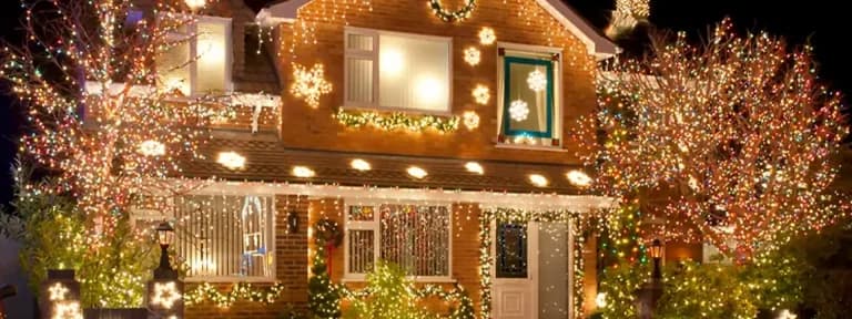Best 6 Energy Efficient Ideas for Christmas Decorations 2024